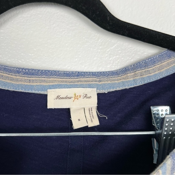 Anthropologie Meadow Rue Embroidered Top Navy‎ Sz S - Picture 3 of 6